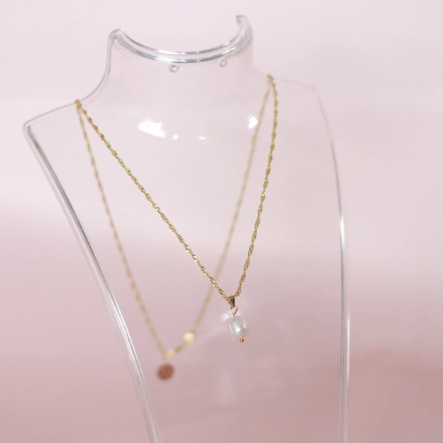 Florence Pearl Pendant Necklace